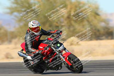 media/Jan-13-2025-Ducati Revs (Mon) [[8d64cb47d9]]/4-C Group/Session 3 (Turn 7 Inside)/